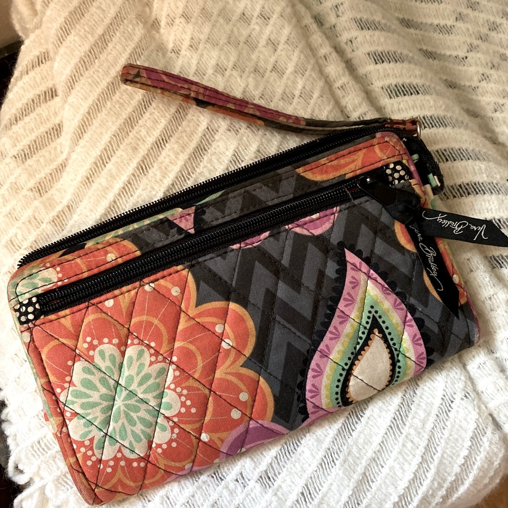 VERA BRADLEY | wristlet wallet